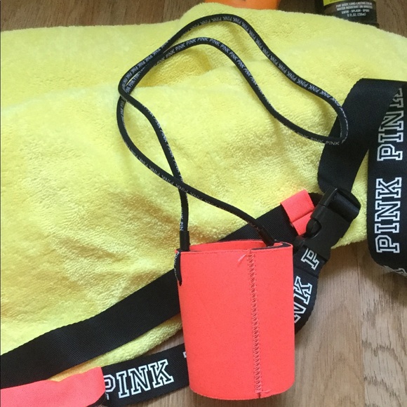 PINK VS Fanny Pack & Drink Koozie🌊😎🐚☀️ - Picture 4 of 8